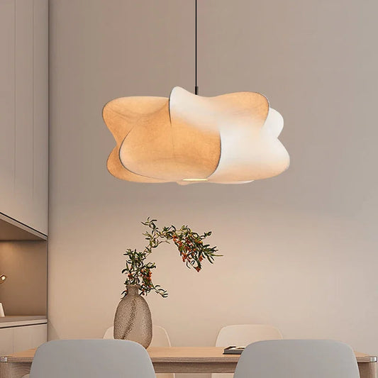 Cloud Cocoon Pendelleuchte | Modernes Design mit Seidenstruktur